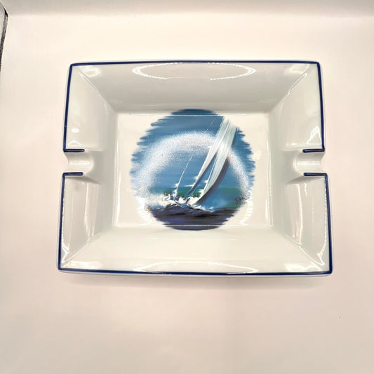 Porcelanowa popielnica Limoges – “Le Mouvement” P. Victor Spahn, żaglówka, vintage