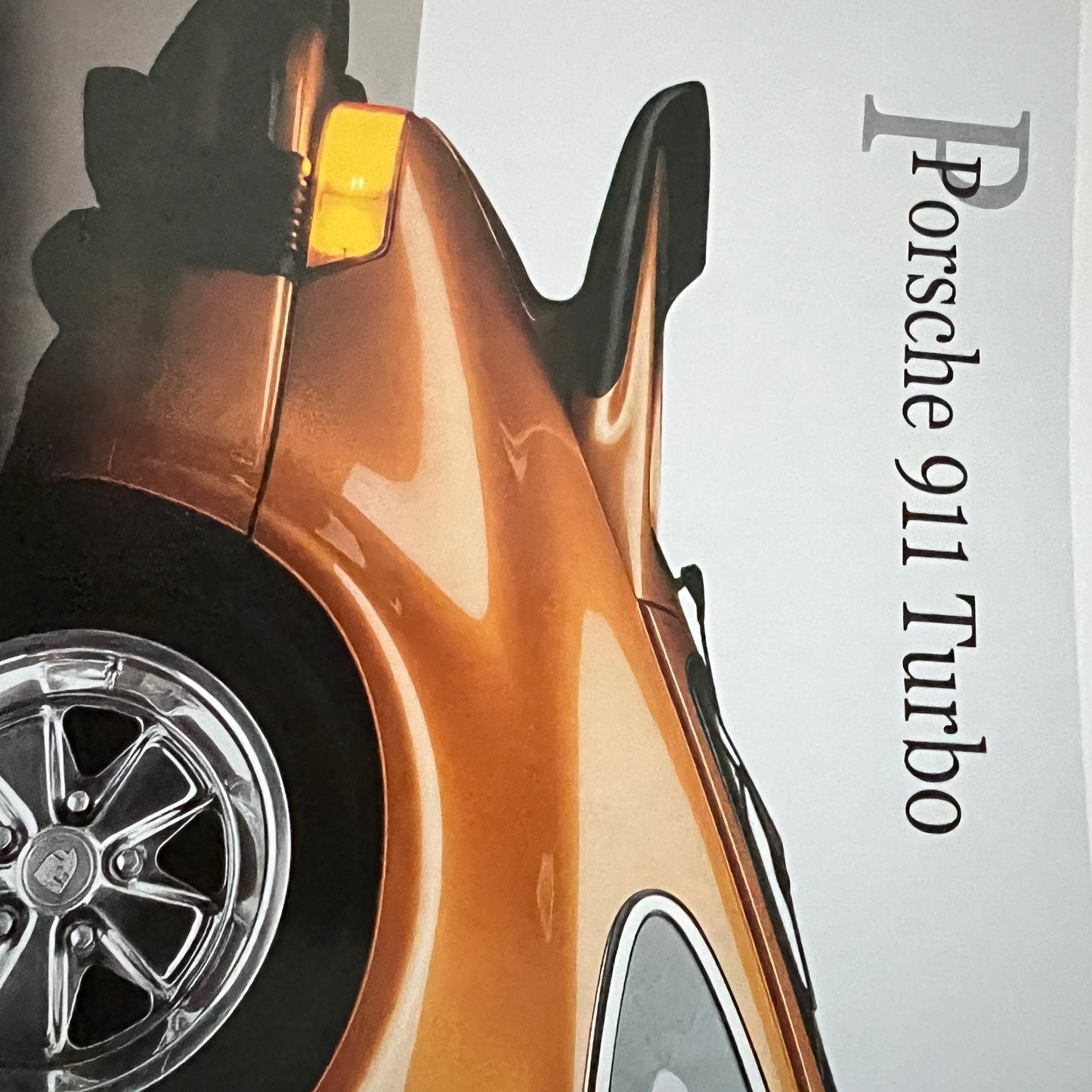 Voitures d’Exception – Michael Bowler. Wielka Encyklopedia Legend Motoryzacji (Wyd. Gründ, Paryż)