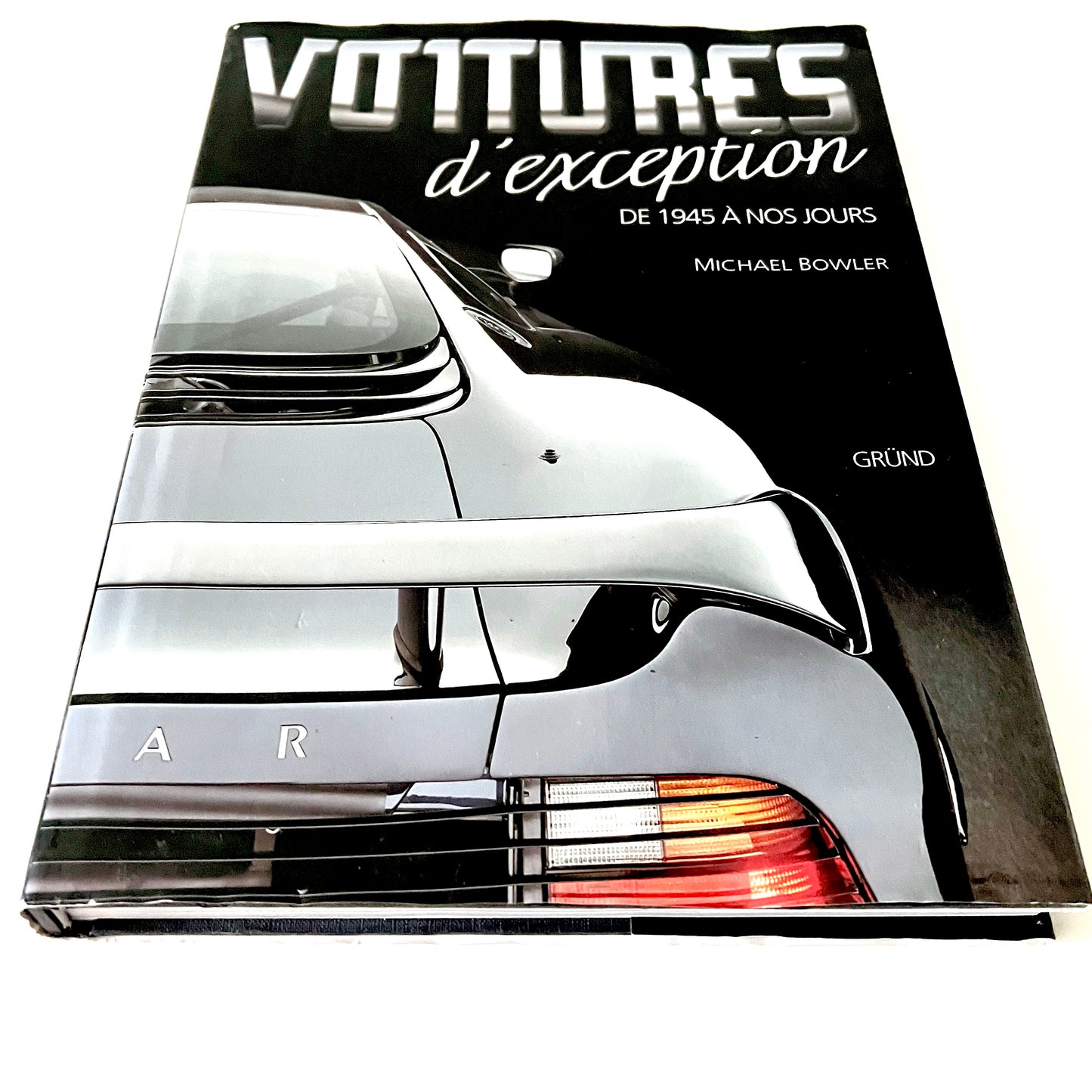 Voitures d’Exception – Michael Bowler. Wielka Encyklopedia Legend Motoryzacji (Wyd. Gründ, Paryż)
