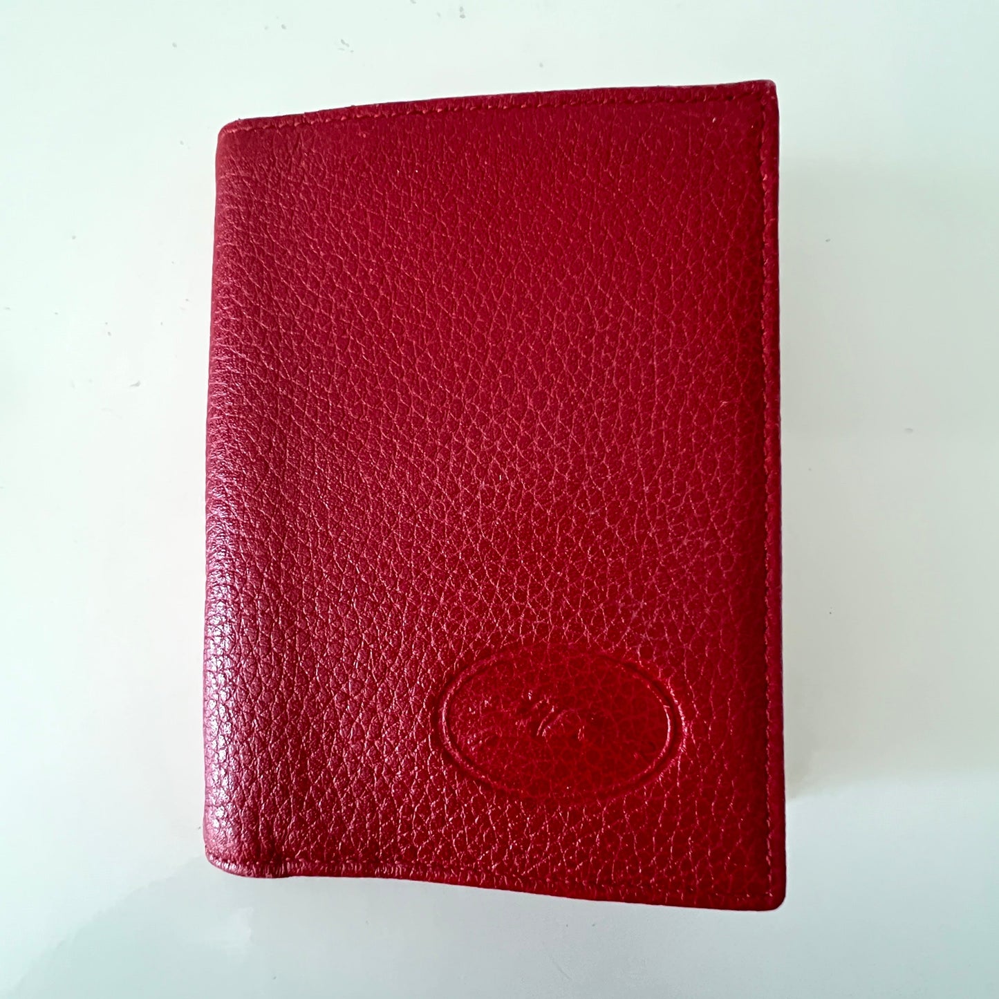 Vintage etui na karty Longchamp – czerwony skórzany portfel z tłoczonym logo