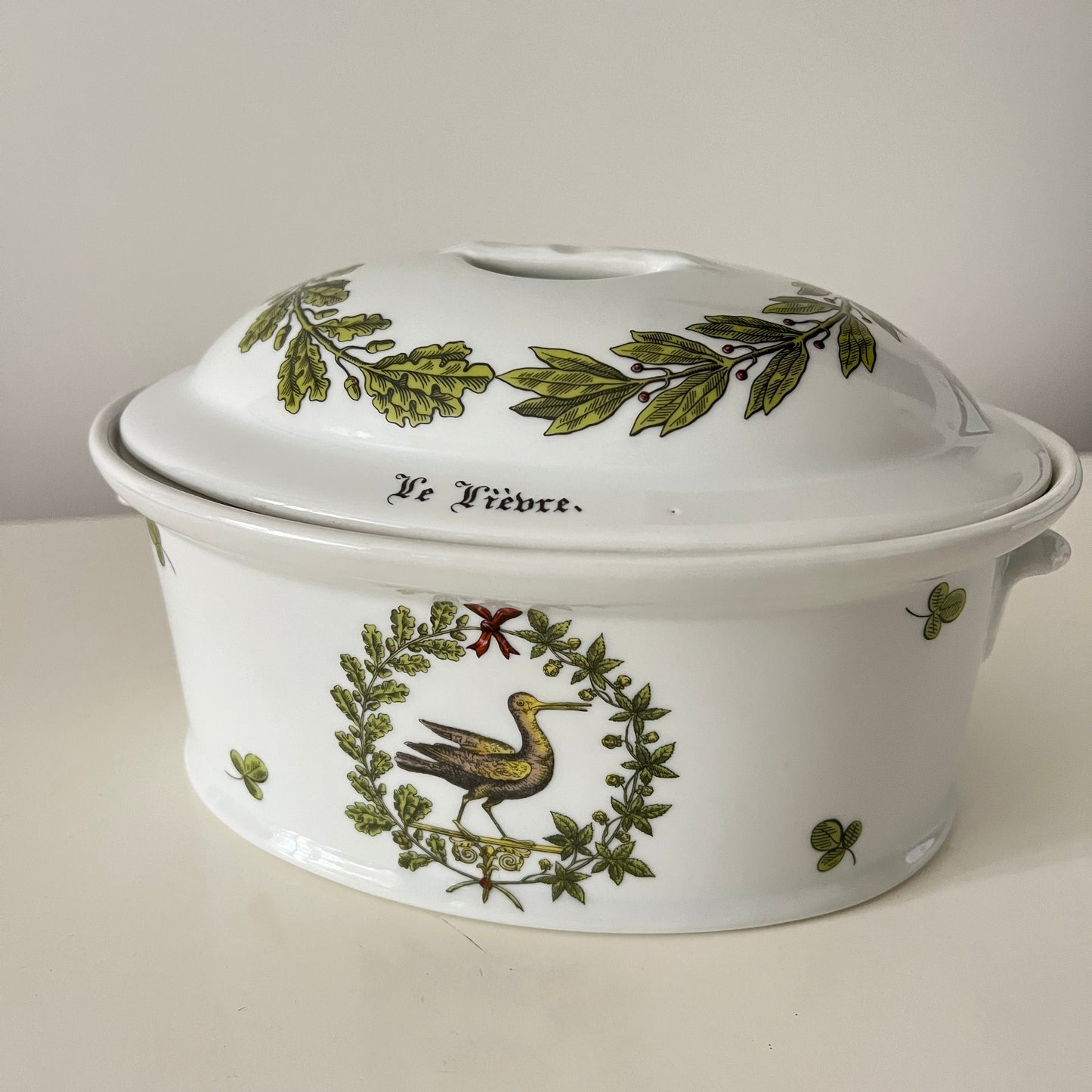 Luksusowa teryna Porcelaine d'Auteuil Paris – „Le Lièvre & La Bécasse”