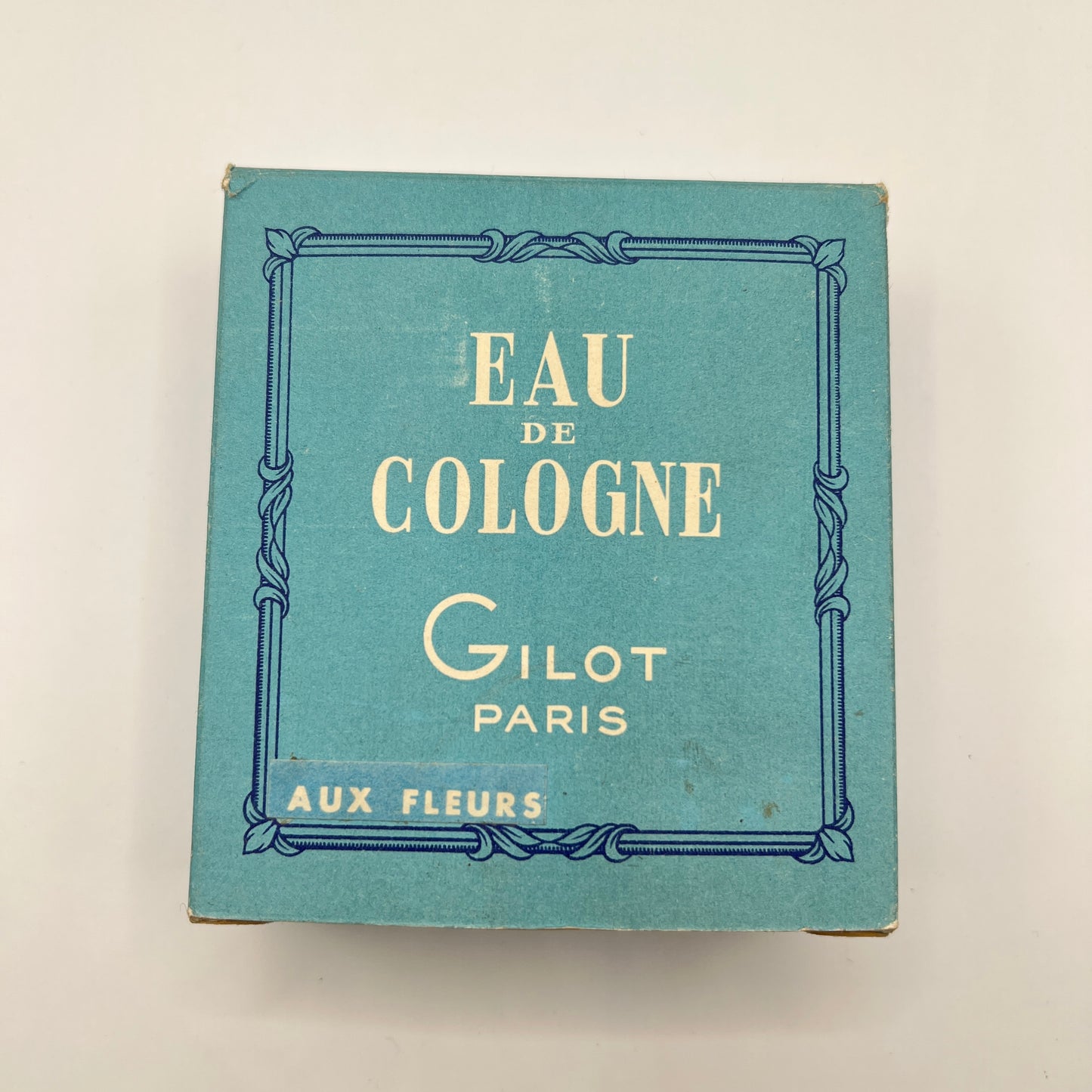 Vintage perfumy „Un Brin de Muguet” – Gilot Paris, oryginalne opakowanie, lata 30–40., kolekcjonerskie