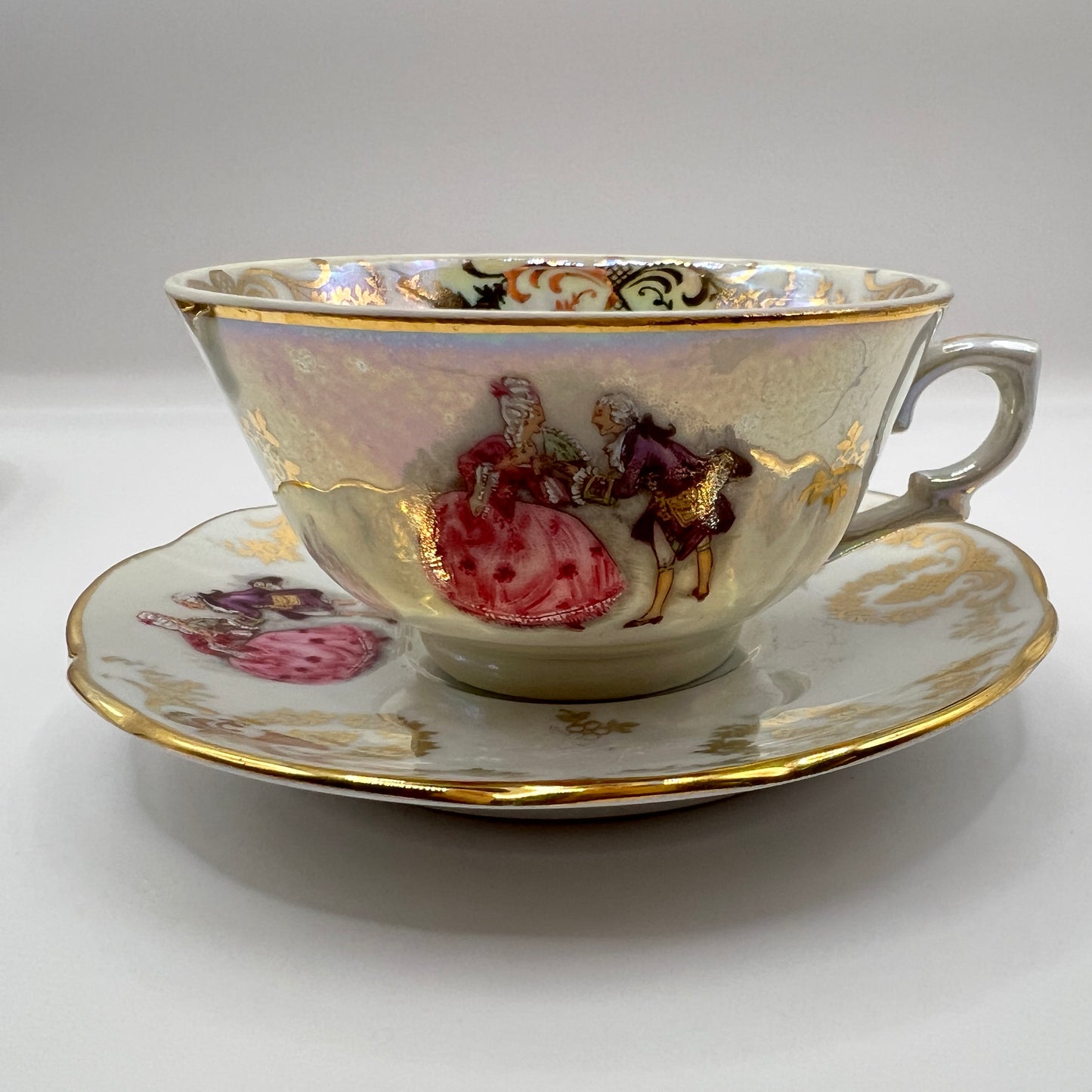 Ekskluzywny Serwis Kawowy Porcelaine France – Sceny Miłosne Fragonard, Złocenia i Iryzacja