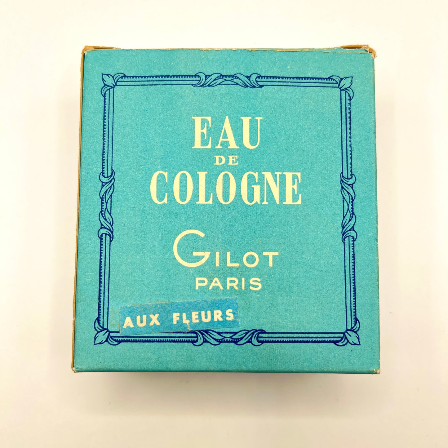 Vintage perfumy „Un Brin de Muguet” – Gilot Paris, oryginalne opakowanie, lata 30–40., kolekcjonerskie