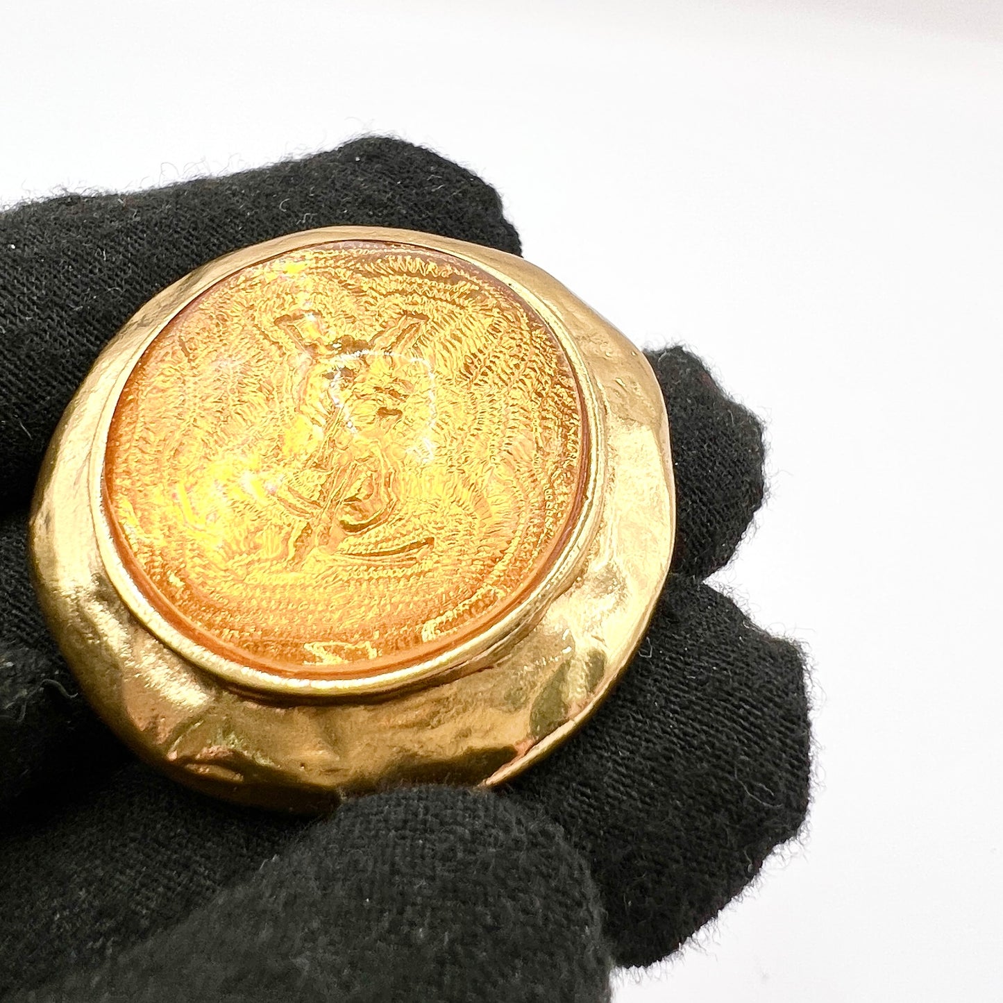 Klipsy YSL – Yves Saint Laurent, złote vintage