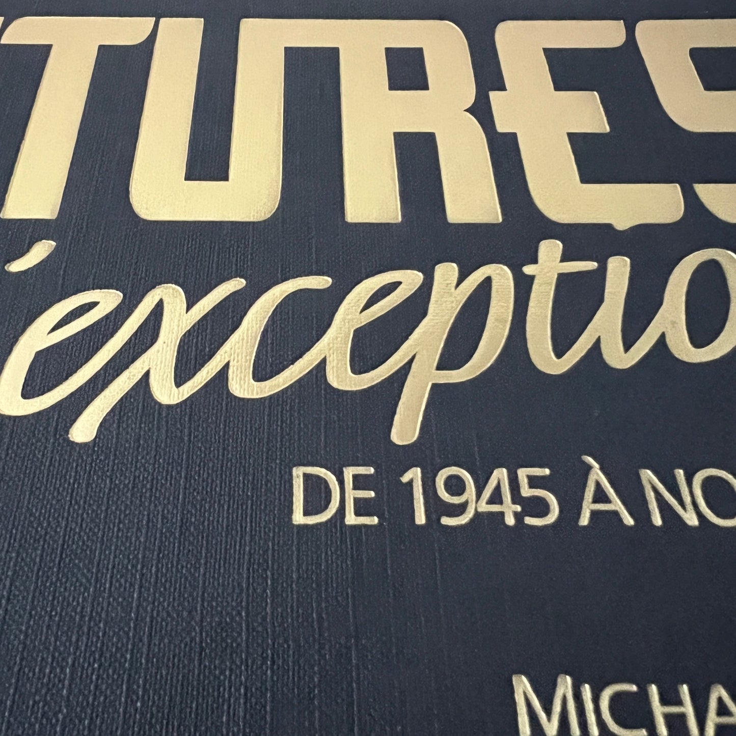 Voitures d’Exception – Michael Bowler. Wielka Encyklopedia Legend Motoryzacji (Wyd. Gründ, Paryż)