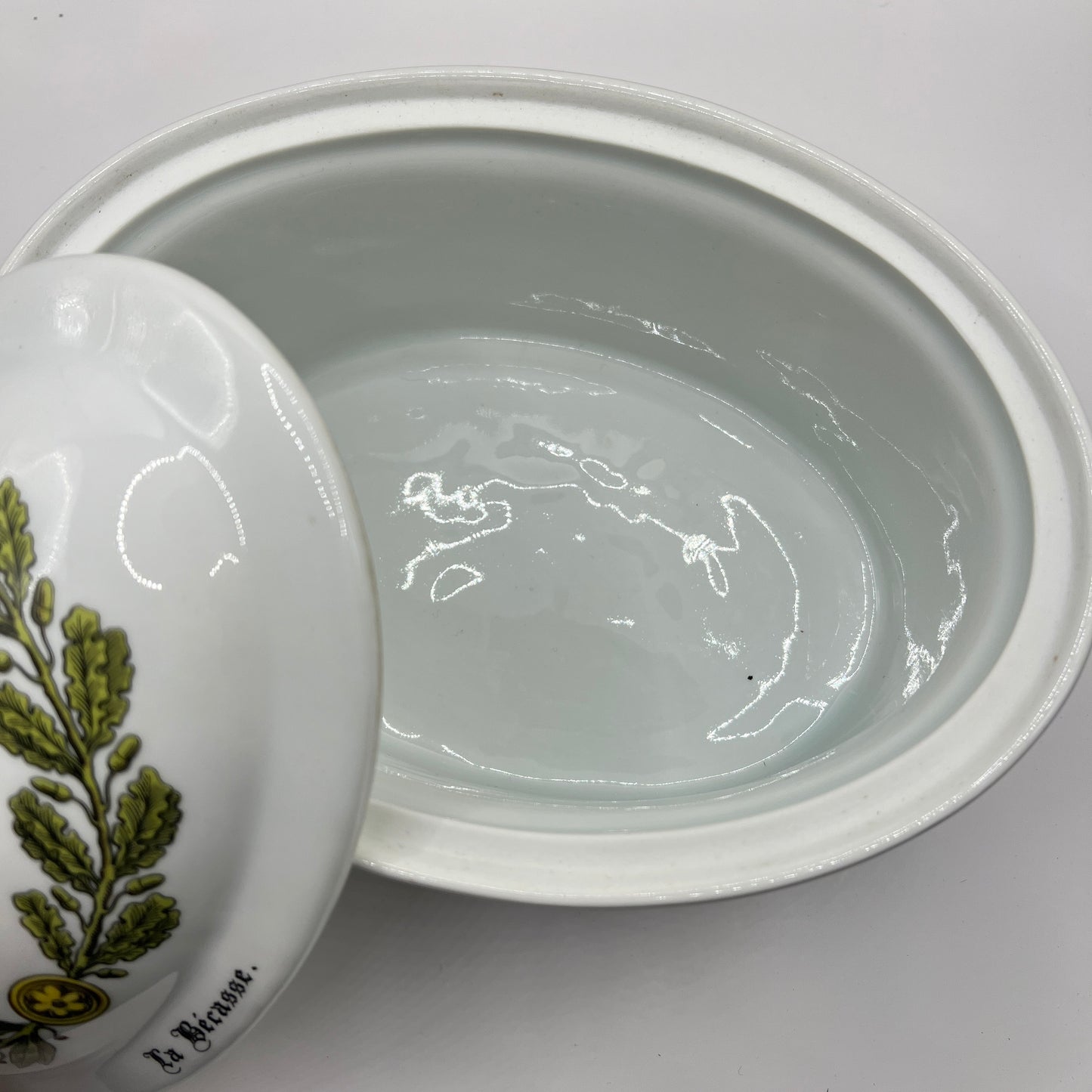 Luksusowa teryna Porcelaine d'Auteuil Paris – „Le Lièvre & La Bécasse”