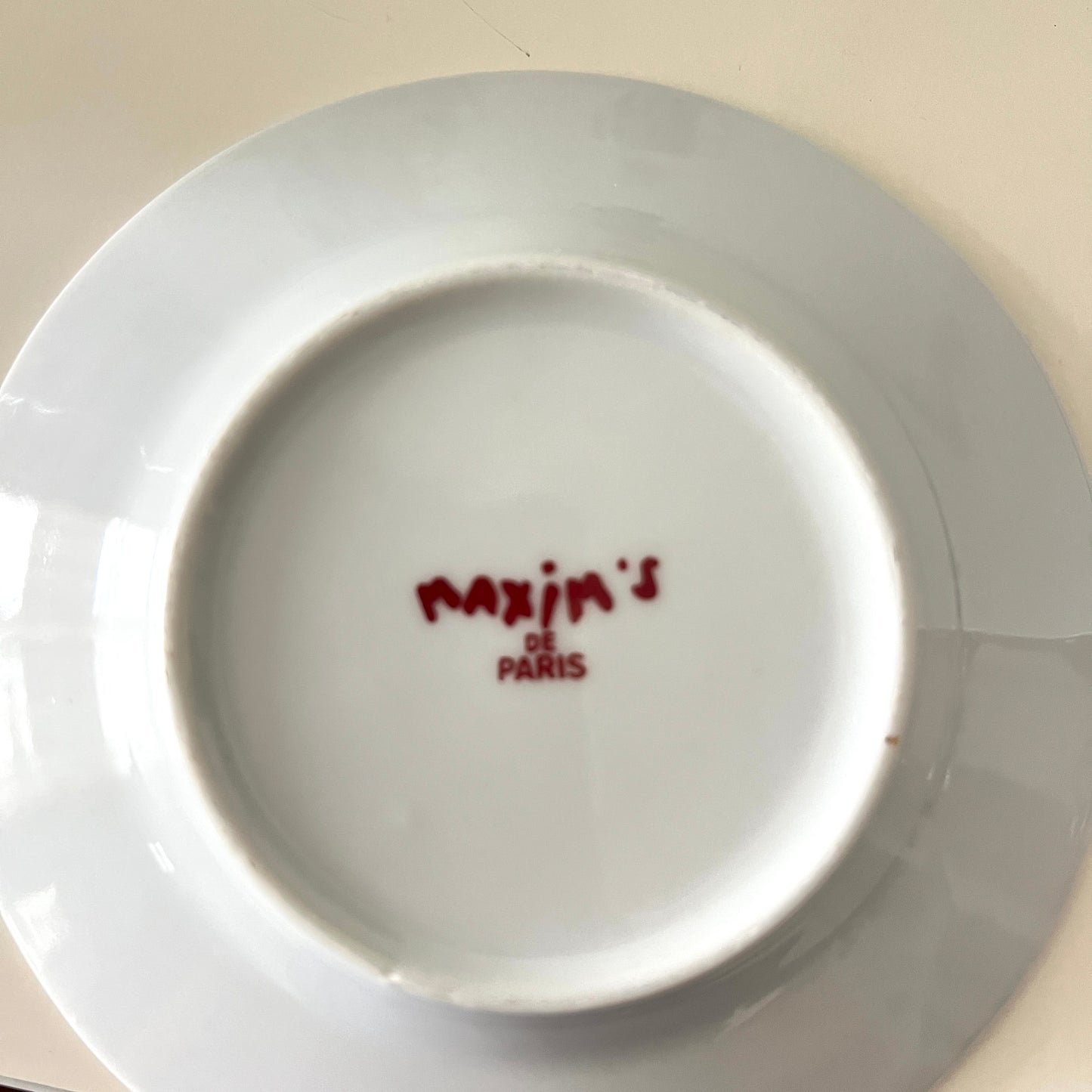 Serwis do kawy Maxim’s de Paris – 4 filiżanki + 4 spodki, porcelana, vintage