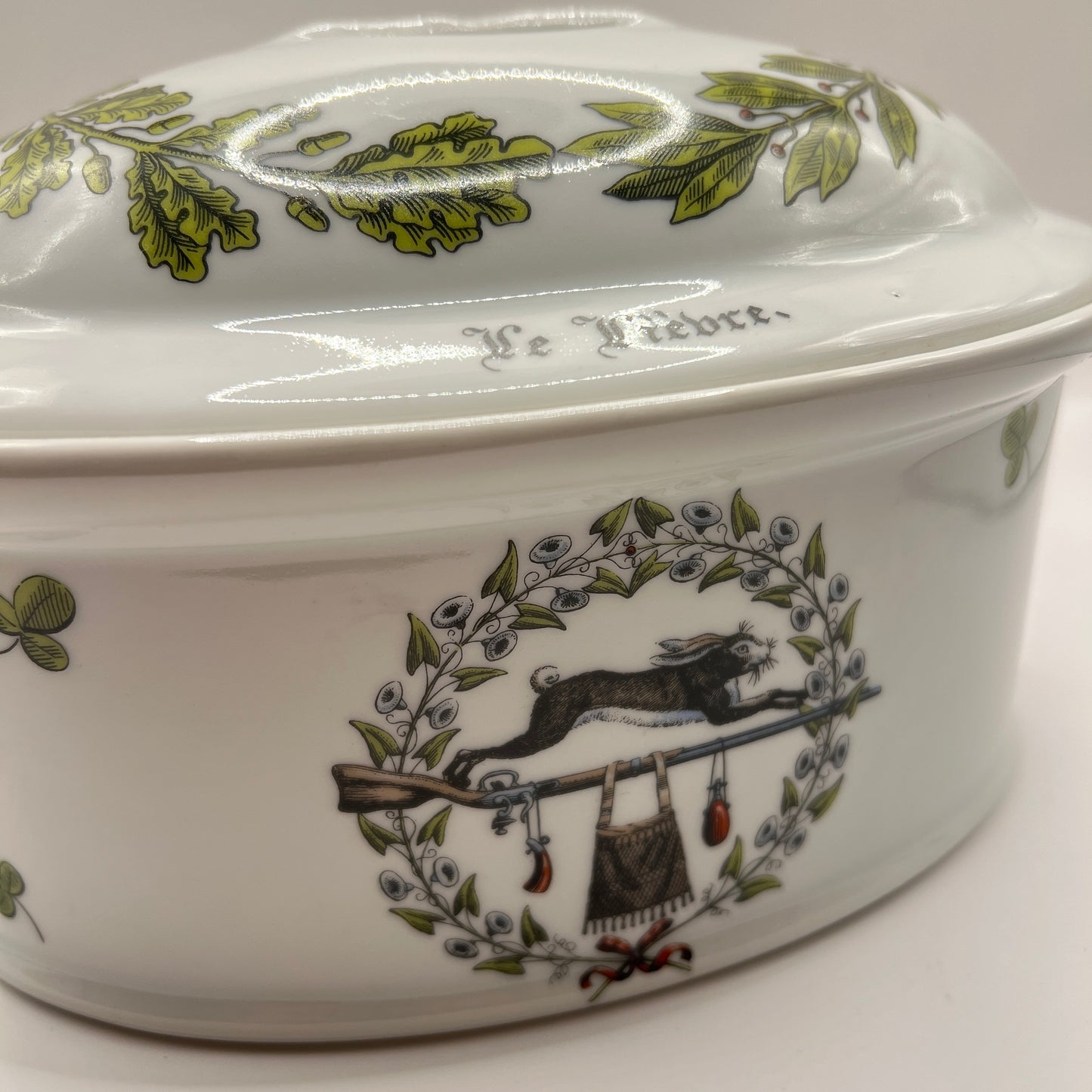 Luksusowa teryna Porcelaine d'Auteuil Paris – „Le Lièvre & La Bécasse”