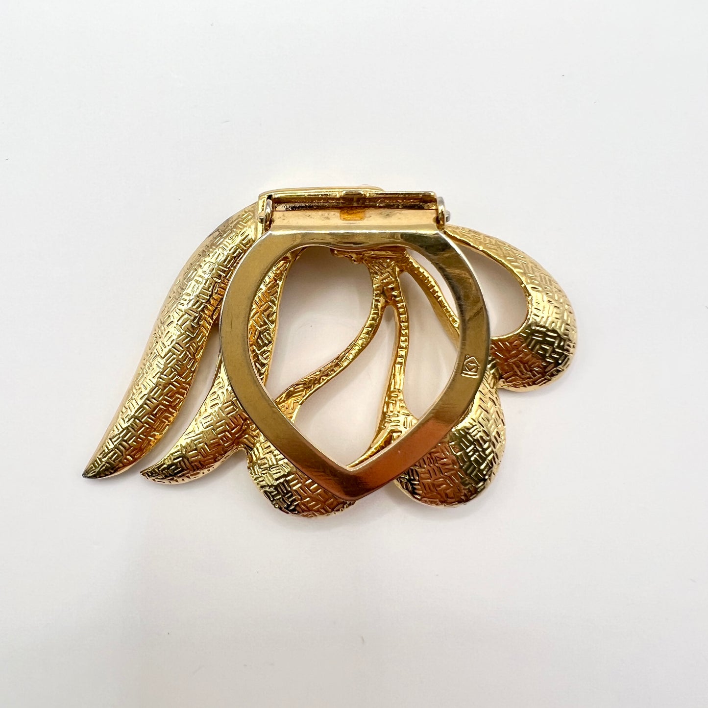 Złota zapinka / klips do apaszki – vintage, styl sculptural